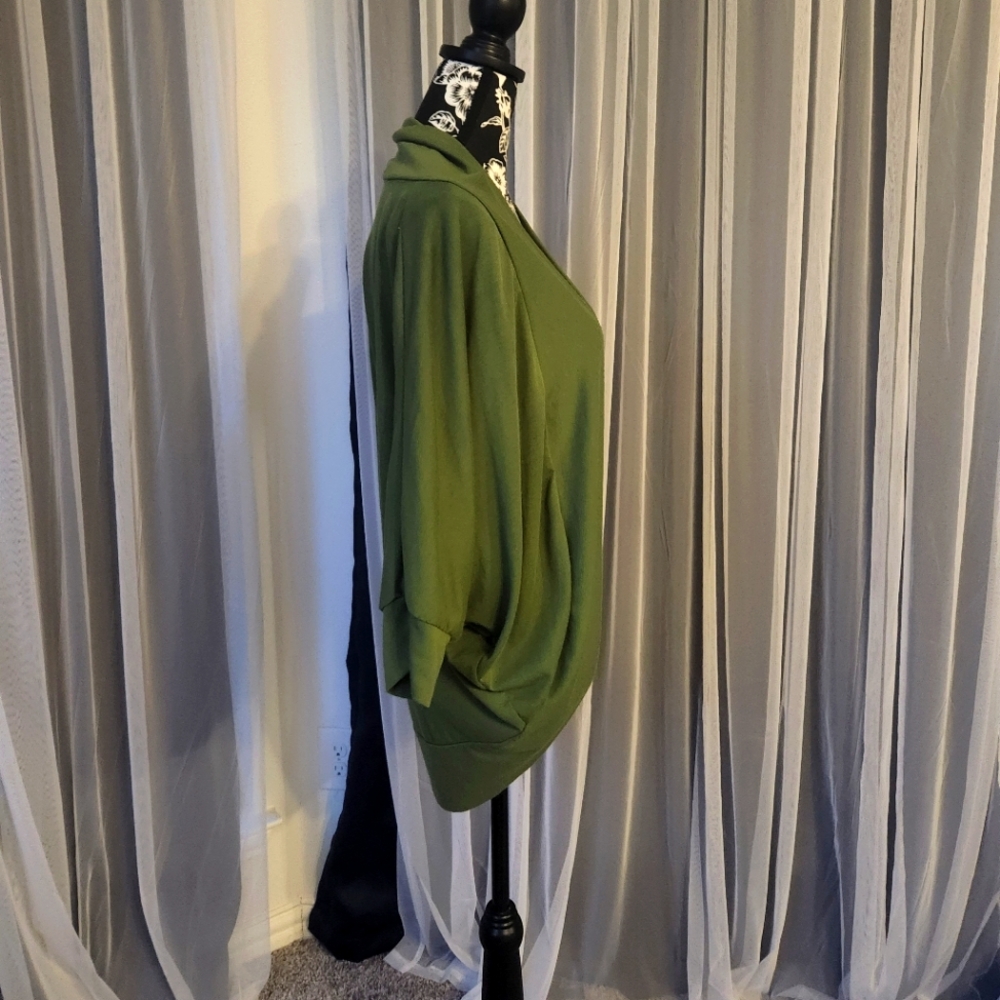 Cardigan - Picture 2 of 5